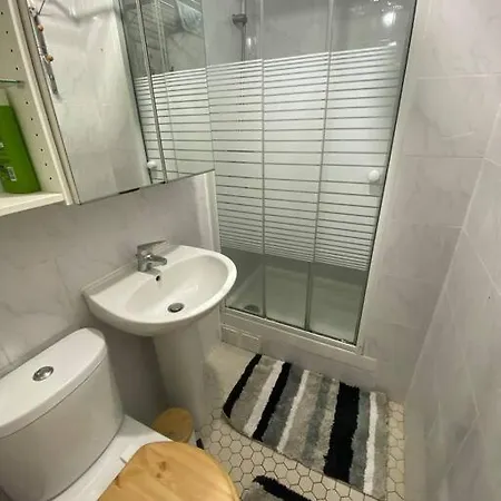 Cosy Proche De Montmartre Апартаменты